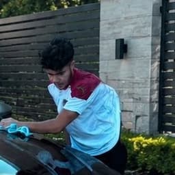 Kylian pendant une intervention SkyClean